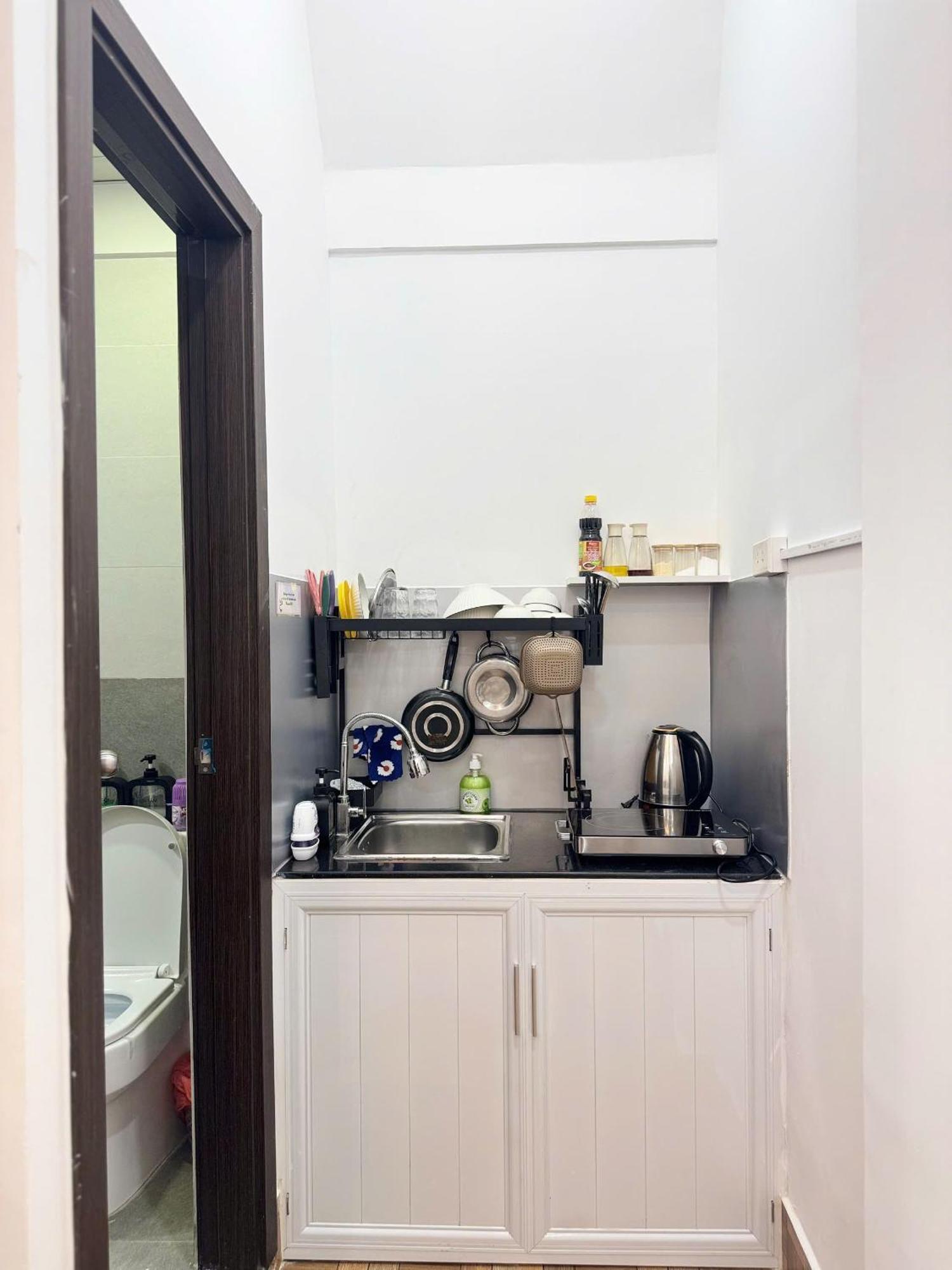 Khách sạn hẻo lánh Four P Binh Thanh TP. Hồ Chí Minh